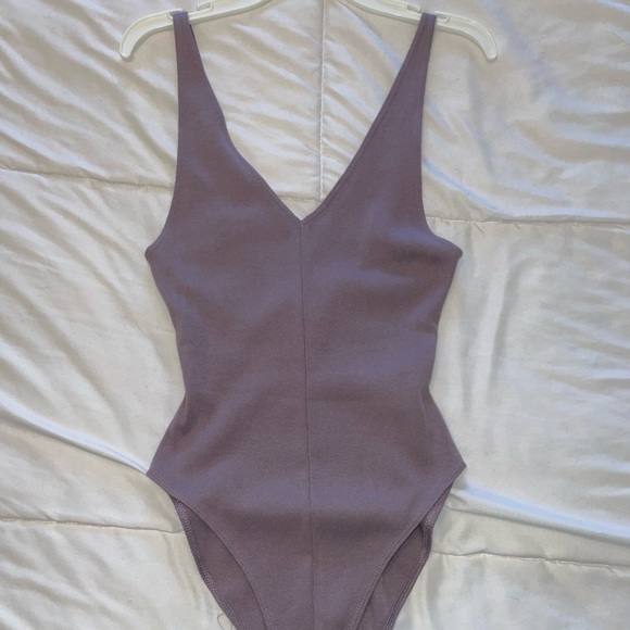 Forever 21 Tops - Forever 21 body suit